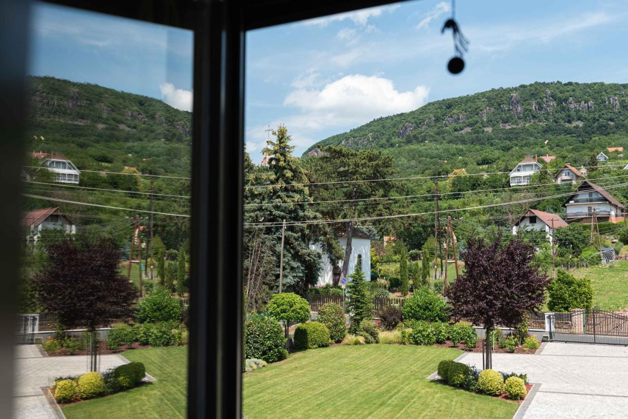 Katzer Villa Бадачоньтёрдемиц Экстерьер фото